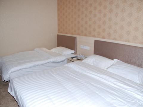 מלון Super 8 Nanjing Jiefang Road מראה חיצוני תמונה
